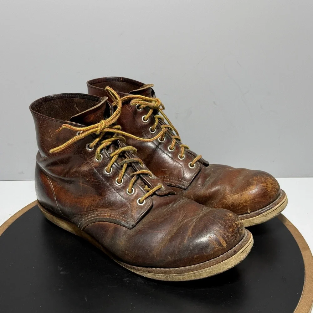 Red Wing 9111 Boots Men Size 10 D Heritage Round Toe‎ Brown Leather USA Workwear